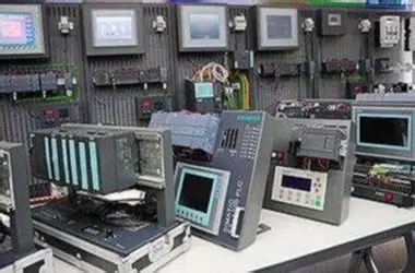 Why Is the Siemens S7-400H the Go-To Redundant Controller for Critical Industrial Applications?